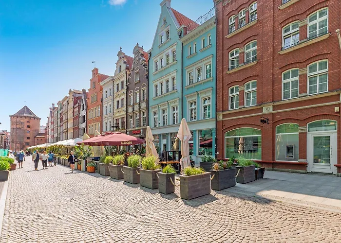 Pure - Location - By Grand